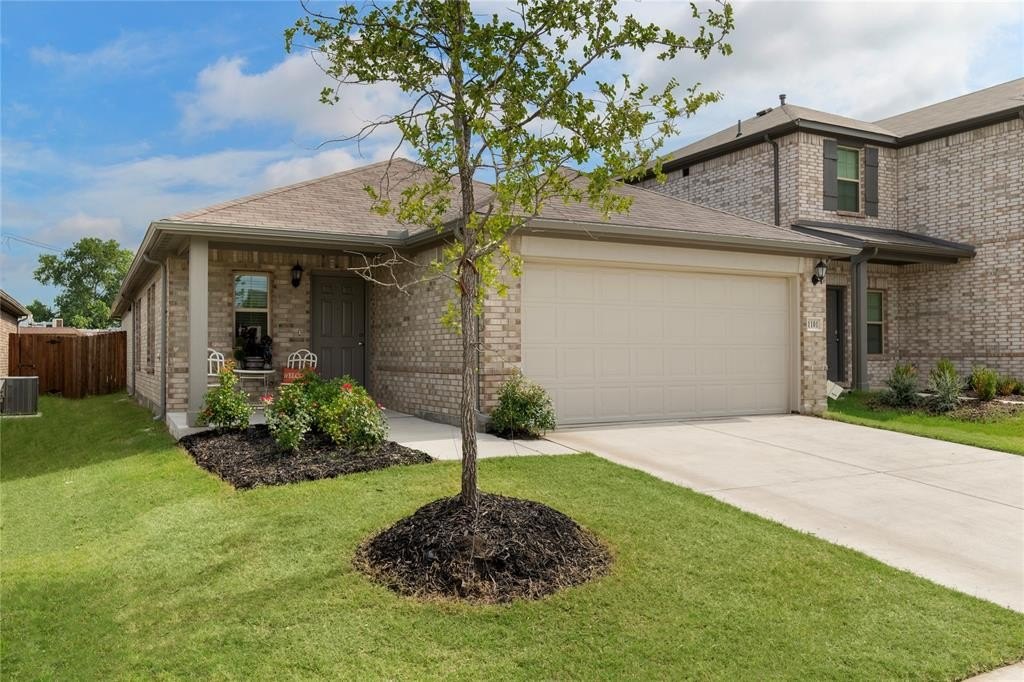 1101 La Esperanza Drive, Mesquite, TX 75149, 3 Habitaciones Habitaciones , ,2 BañosBaños,Residential,En Venta,1101 La Esperanza Drive,20998789
