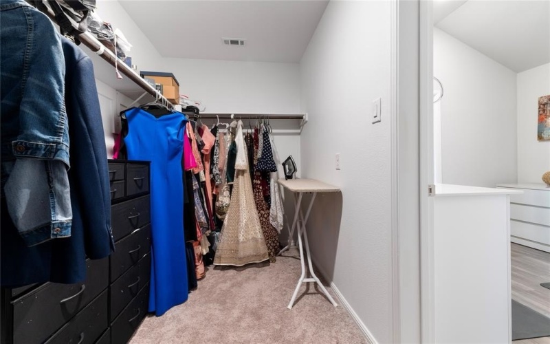 1101 La Esperanza Drive, Mesquite, TX 75149, 3 Habitaciones Habitaciones , ,2 BañosBaños,Residential,En Venta,1101 La Esperanza Drive,20998789
