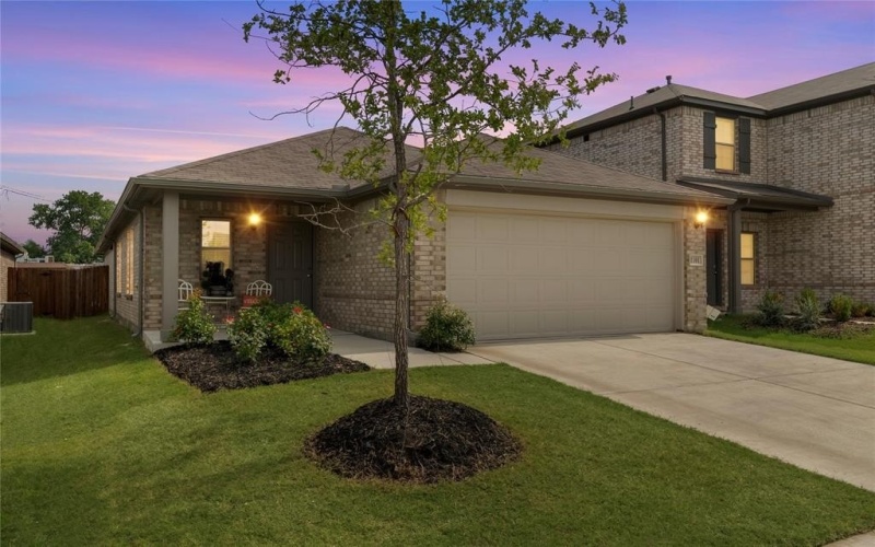 1101 La Esperanza Drive, Mesquite, TX 75149, 3 Habitaciones Habitaciones , ,2 BañosBaños,Residential,En Venta,1101 La Esperanza Drive,20998789