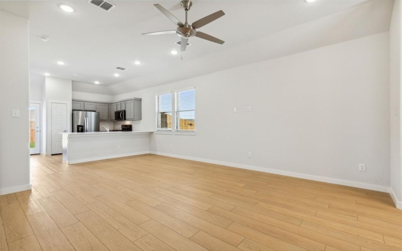 3720 White Rock Drive, Farmersville, TX 75442, 3 Bedrooms Bedrooms, ,2 BathroomsBathrooms,Residential,For Sale,3720 White Rock Drive,20998808