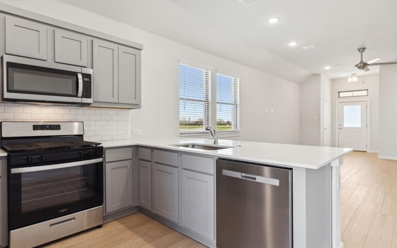 3720 White Rock Drive, Farmersville, TX 75442, 3 Bedrooms Bedrooms, ,2 BathroomsBathrooms,Residential,For Sale,3720 White Rock Drive,20998808