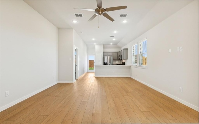 3720 White Rock Drive, Farmersville, TX 75442, 3 Bedrooms Bedrooms, ,2 BathroomsBathrooms,Residential,For Sale,3720 White Rock Drive,20998808
