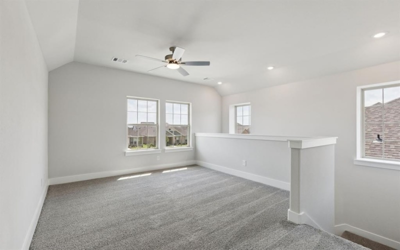 2205 Vista Way, Waxahachie, TX 75165, 3 Bedrooms Bedrooms, ,2 BathroomsBathrooms,Residential,For Sale,2205 Vista Way,20998817