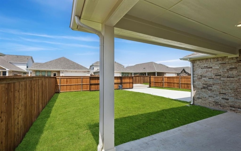 2205 Vista Way, Waxahachie, TX 75165, 3 Bedrooms Bedrooms, ,2 BathroomsBathrooms,Residential,For Sale,2205 Vista Way,20998817