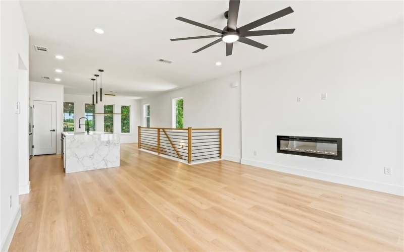 1311 Compton Street, Dallas, TX 75203, 4 Bedrooms Bedrooms, ,2 BathroomsBathrooms,Residential,For Sale,1311 Compton Street,20998825