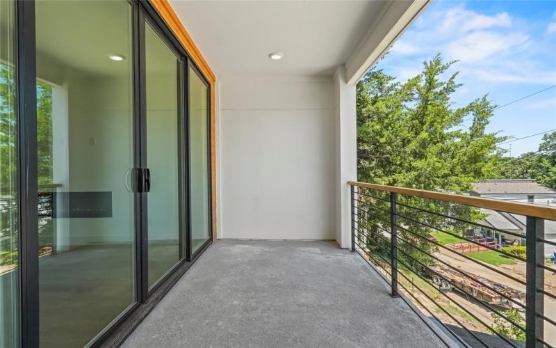 1311 Compton Street, Dallas, TX 75203, 4 Bedrooms Bedrooms, ,2 BathroomsBathrooms,Residential,For Sale,1311 Compton Street,20998825