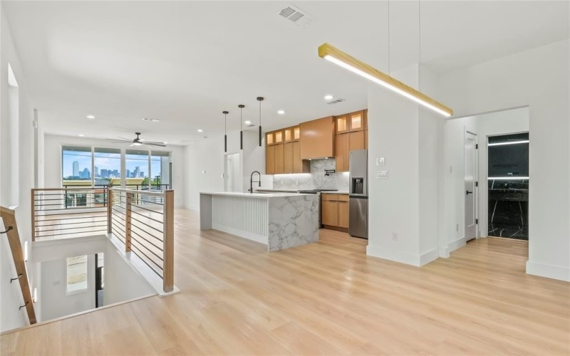 1311 Compton Street, Dallas, TX 75203, 4 Bedrooms Bedrooms, ,2 BathroomsBathrooms,Residential,For Sale,1311 Compton Street,20998825