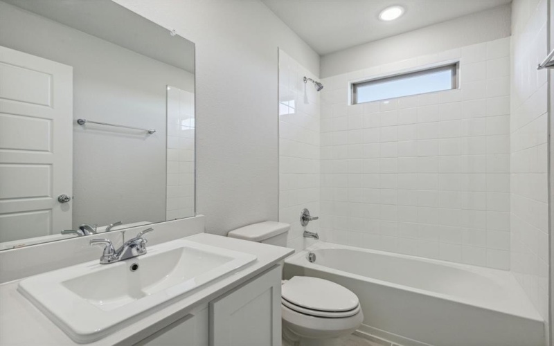 145 Gracefly Sage Lane, Lavon, TX 75166, 4 Habitaciones Habitaciones , ,3 BañosBaños,Residential,En Venta,145 Gracefly Sage Lane,20998858