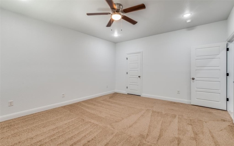 2905 Avenue I, Fort Worth, TX 76105, 3 Bedrooms Bedrooms, ,2 BathroomsBathrooms,Residential,For Sale,2905 Avenue I,20998899