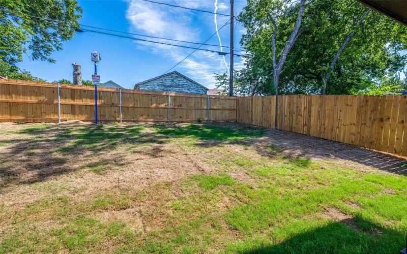 2905 Avenue I, Fort Worth, TX 76105, 3 Bedrooms Bedrooms, ,2 BathroomsBathrooms,Residential,For Sale,2905 Avenue I,20998899