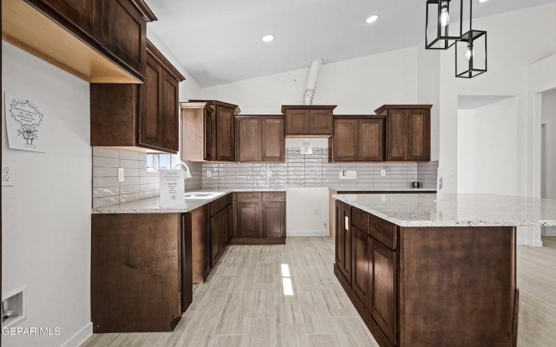 7621 ENCHANTED RIDGE Drive, El Paso, TX 79911, 4 Bedrooms Bedrooms, ,1 BathroomBathrooms,Residential,For Sale,7621 ENCHANTED RIDGE Drive,901658