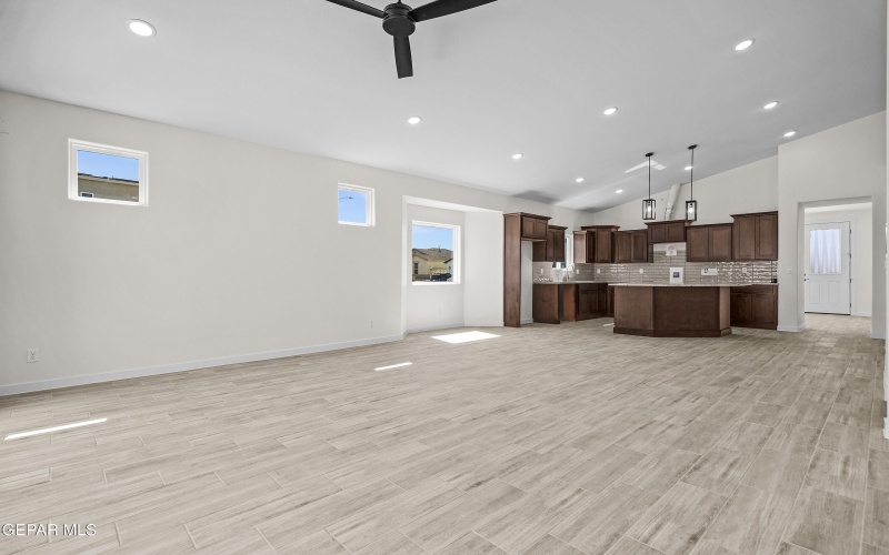 7621 ENCHANTED RIDGE Drive, El Paso, TX 79911, 4 Bedrooms Bedrooms, ,1 BathroomBathrooms,Residential,For Sale,7621 ENCHANTED RIDGE Drive,901658