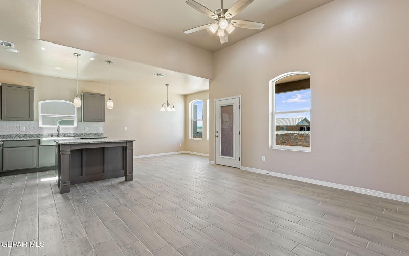 1151 Marquitos Avenue, Anthony, NM 88021, 3 Habitaciones Habitaciones , ,2 BañosBaños,Residential,En Venta,1151 Marquitos Avenue,926328