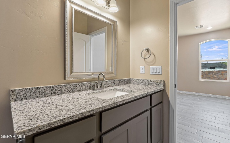 1151 Marquitos Avenue, Anthony, NM 88021, 3 Habitaciones Habitaciones , ,2 BañosBaños,Residential,En Venta,1151 Marquitos Avenue,926328