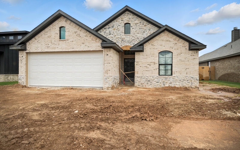 1404 Durham Avenue, Wolfforth, TX 79382, 4 Bedrooms Bedrooms, ,2 BathroomsBathrooms,Residential,For Sale,1404 Durham Avenue,202557736
