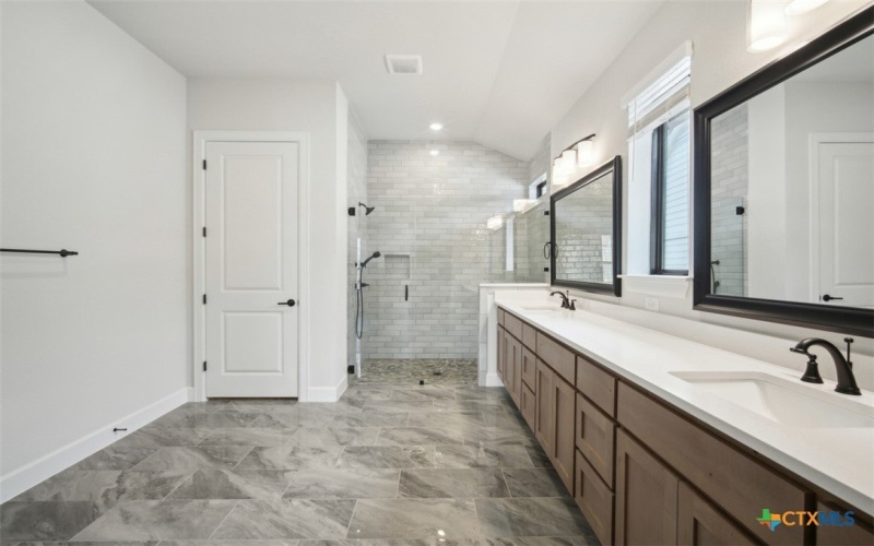 1532 Dancing Oak Lane, San Marcos, TX 78666, 2 Habitaciones Habitaciones , ,2 BañosBaños,Residential,En Venta,1532 Dancing Oak Lane,562894