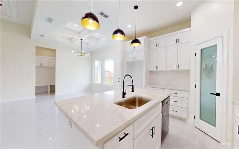 2913 Arboledas Drive, San Juan, TX 78589, 3 Bedrooms Bedrooms, ,2 BathroomsBathrooms,Residential,For Sale,2913 Arboledas Drive,475874