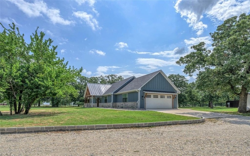 5995 Neubauer Ranch Road, Aubrey, TX 76227, 3 Habitaciones Habitaciones , ,2 BañosBaños,Residential,En Venta,5995 Neubauer Ranch Road,20995189
