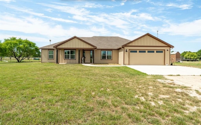 6560 County Road 132, Stephenville, TX 76401, 4 Habitaciones Habitaciones , ,2 BañosBaños,Residential,En Venta,6560 County Road 132,20998889