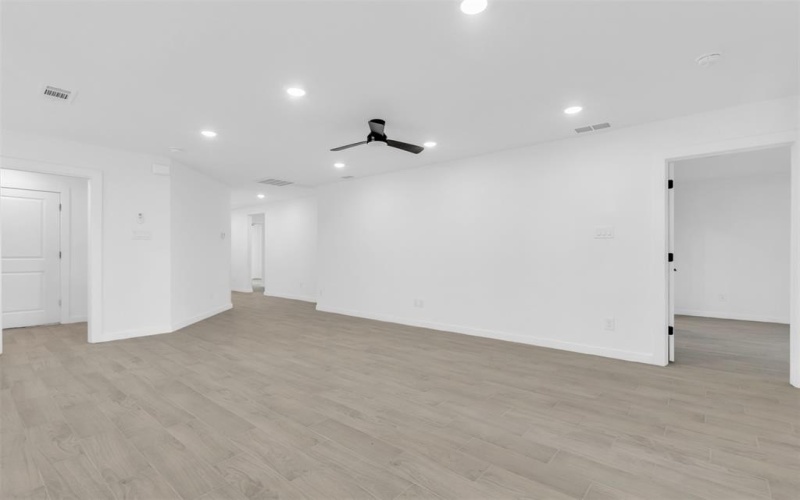 1130 Amsden Circle, Denison, TX 75020, 3 Habitaciones Habitaciones , ,2 BañosBaños,Residential,En Venta,1130 Amsden Circle,20998929