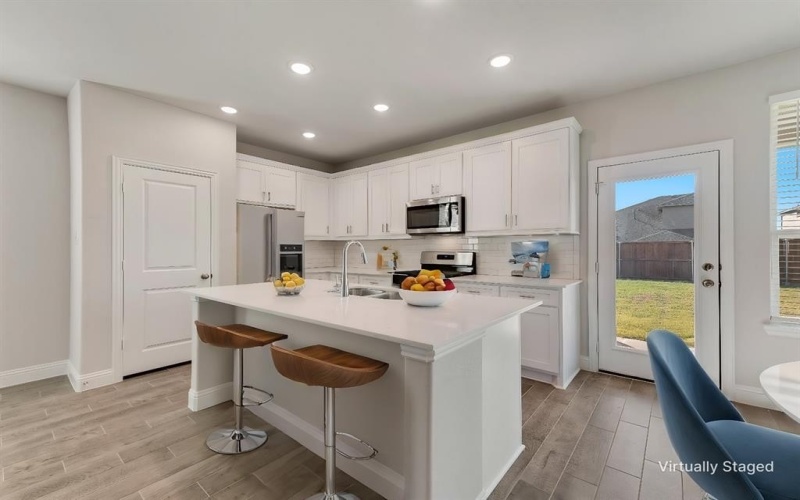 913 Portina Drive, Anna, TX 75409, 4 Bedrooms Bedrooms, ,3 BathroomsBathrooms,Residential,For Sale,913 Portina Drive,20998959