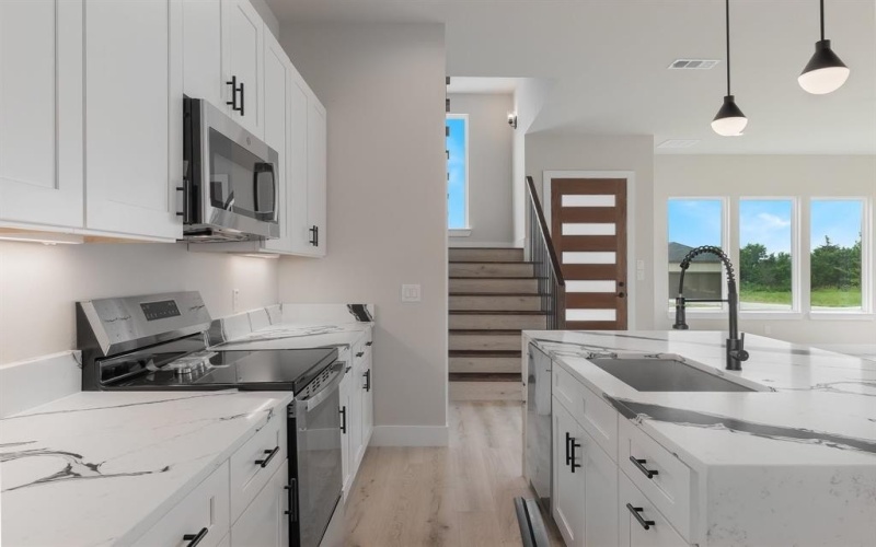 2421 Gooch Street, Dallas, TX 75241, 4 Bedrooms Bedrooms, ,2 BathroomsBathrooms,Residential,For Sale,2421 Gooch Street,0,20998991
