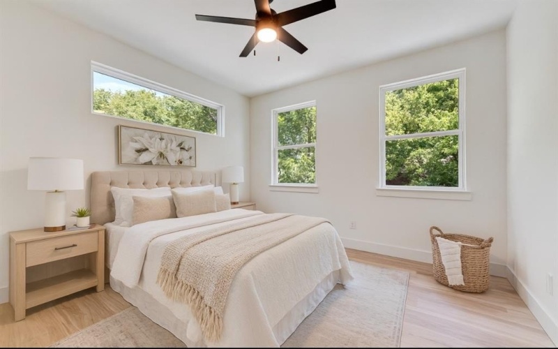 1318 Nokomis Avenue, Dallas, TX 75224, 4 Bedrooms Bedrooms, ,3 BathroomsBathrooms,Residential,For Sale,1318 Nokomis Avenue,0,20999012