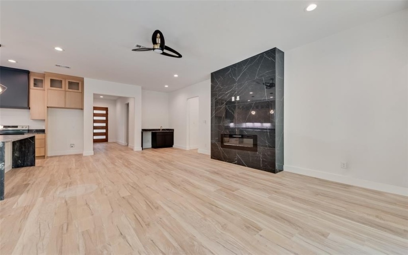 1318 Nokomis Avenue, Dallas, TX 75224, 4 Bedrooms Bedrooms, ,3 BathroomsBathrooms,Residential,For Sale,1318 Nokomis Avenue,0,20999012