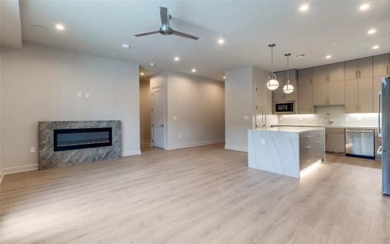 1900 S Ervay Street #309, Dallas, TX 75215, 1 Bedroom Bedrooms, ,1 BathroomBathrooms,Residential,For Sale,1900 S Ervay Street,20999133