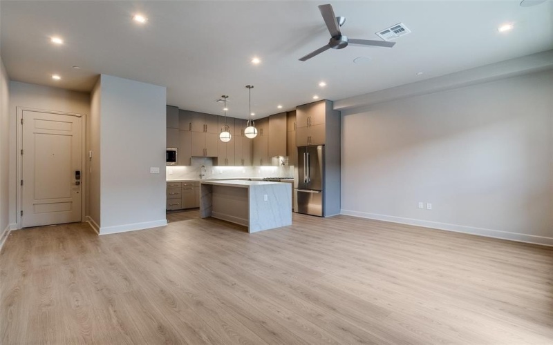 1900 S Ervay Street #309, Dallas, TX 75215, 1 Bedroom Bedrooms, ,1 BathroomBathrooms,Residential,For Sale,1900 S Ervay Street,20999133