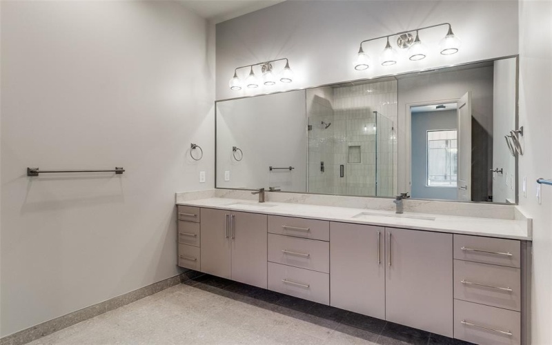 1900 S Ervay Street #309, Dallas, TX 75215, 1 Bedroom Bedrooms, ,1 BathroomBathrooms,Residential,For Sale,1900 S Ervay Street,20999133