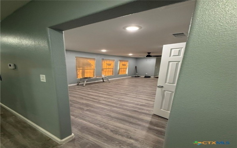 1300 N 2nd Street, Killeen, TX 76541, 3 Habitaciones Habitaciones , ,2 BañosBaños,Residential,En Venta,1300 N 2nd Street,575006