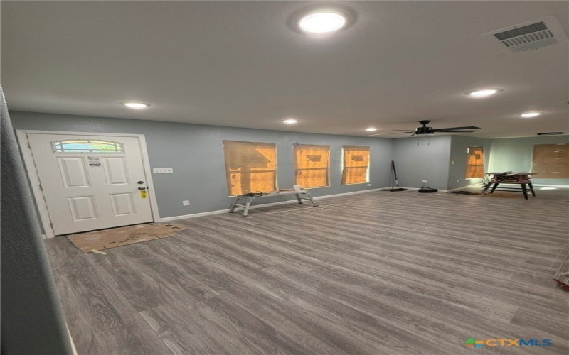 1300 N 2nd Street, Killeen, TX 76541, 3 Habitaciones Habitaciones , ,2 BañosBaños,Residential,En Venta,1300 N 2nd Street,575006