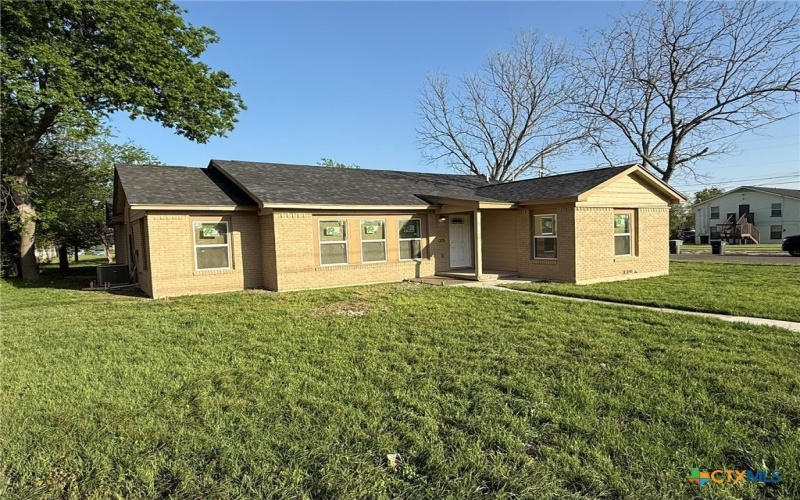 1300 N 2nd Street, Killeen, TX 76541, 3 Habitaciones Habitaciones , ,2 BañosBaños,Residential,En Venta,1300 N 2nd Street,575006