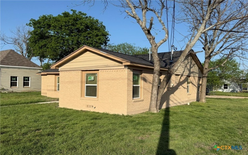 1300 N 2nd Street, Killeen, TX 76541, 3 Habitaciones Habitaciones , ,2 BañosBaños,Residential,En Venta,1300 N 2nd Street,575006