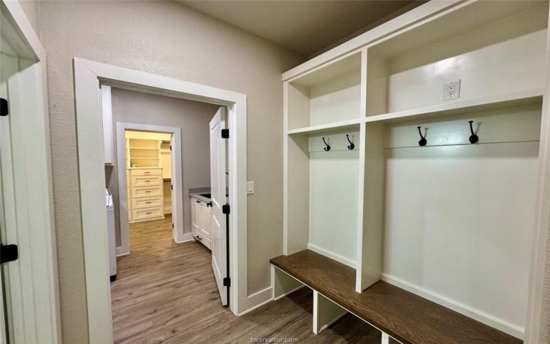 1915 Lone Star Lane, Franklin, TX 77856, 4 Bedrooms Bedrooms, ,2 BathroomsBathrooms,Residential,For Sale,1915 Lone Star Lane,0,25007908