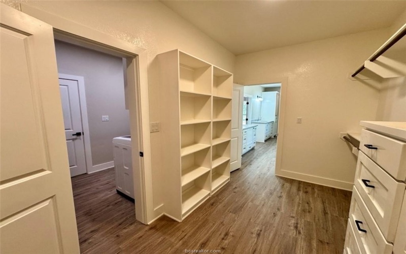 1915 Lone Star Lane, Franklin, TX 77856, 4 Bedrooms Bedrooms, ,2 BathroomsBathrooms,Residential,For Sale,1915 Lone Star Lane,0,25007908