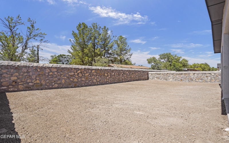 7738 COTTONWOOD Street, Vinton, TX 79821, 4 Habitaciones Habitaciones , ,1 BañoBaños,Residential,En Venta,7738 COTTONWOOD Street,922533