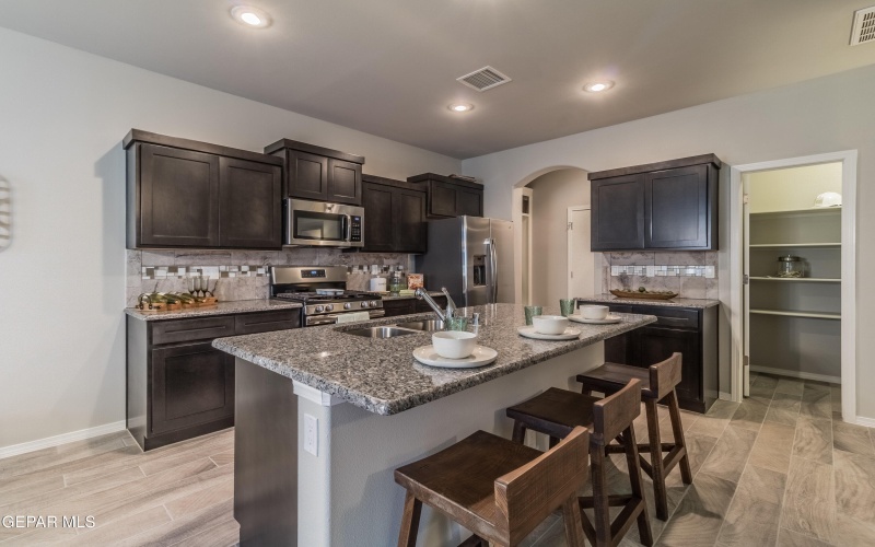 2225 Moon Loft Place, El Paso, TX 79911, 5 Bedrooms Bedrooms, ,3 BathroomsBathrooms,Residential,For Sale,2225 Moon Loft Place,926367