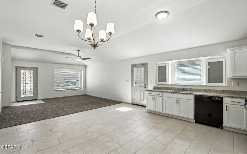 14262 Kayla Mia Drive, El Paso, TX 79938, 3 Habitaciones Habitaciones , ,2 BañosBaños,Residential,En Venta,14262 Kayla Mia Drive,926373