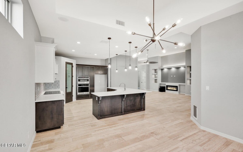 309 Emerald Pearl Drive, Horizon City, TX 79928, 4 Habitaciones Habitaciones , ,2 BañosBaños,Residential,En Venta,309 Emerald Pearl Drive,926378