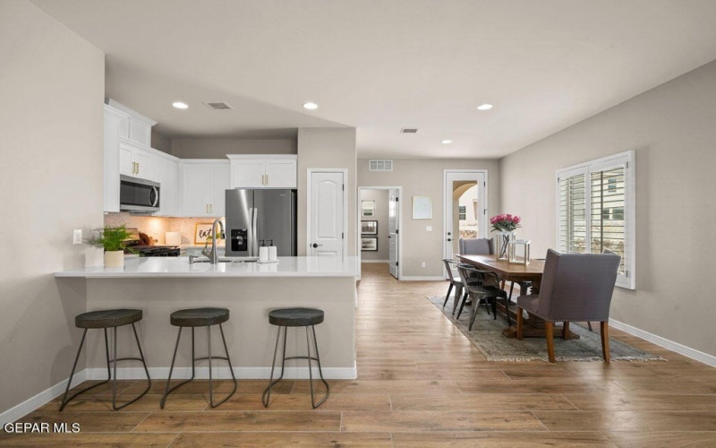 10705 Daryl Johnston Street, El Paso, TX 79924, 3 Habitaciones Habitaciones , ,2 BañosBaños,Residential,En Venta,10705 Daryl Johnston Street,926391