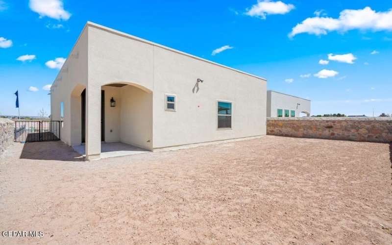 10705 Daryl Johnston Street, El Paso, TX 79924, 3 Habitaciones Habitaciones , ,2 BañosBaños,Residential,En Venta,10705 Daryl Johnston Street,926391