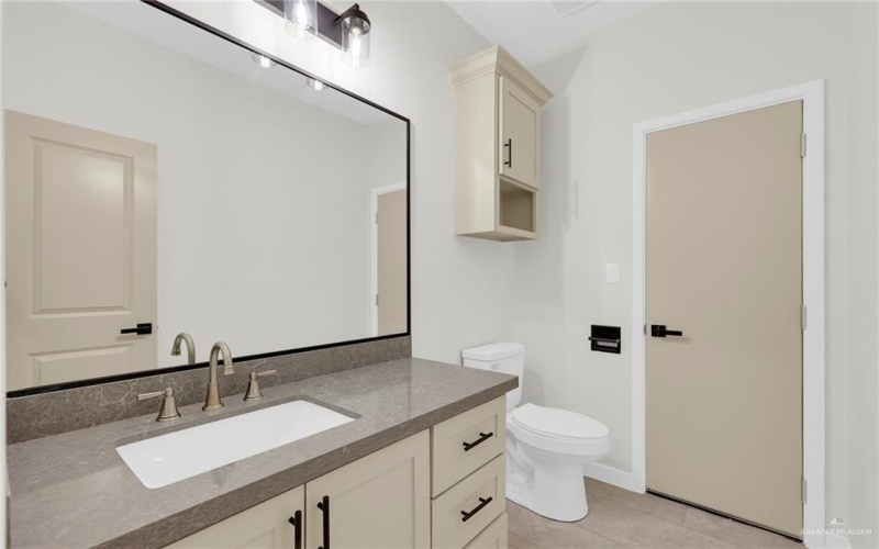 2713 E Comal Road, Edinburg, TX 78542, 3 Habitaciones Habitaciones , ,2 BañosBaños,Residential,En Venta,2713 E Comal Road,475675