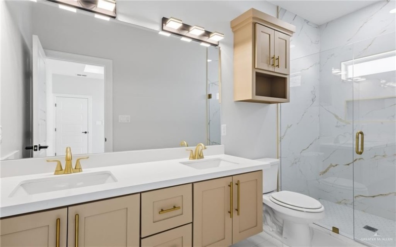 421 Serg Loop, Alamo, TX 78516, 3 Bedrooms Bedrooms, ,2 BathroomsBathrooms,Residential,For Sale,421 Serg Loop,0,475900