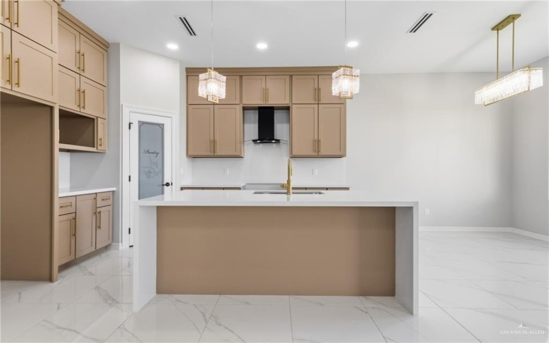 421 Serg Loop, Alamo, TX 78516, 3 Bedrooms Bedrooms, ,2 BathroomsBathrooms,Residential,For Sale,421 Serg Loop,0,475900