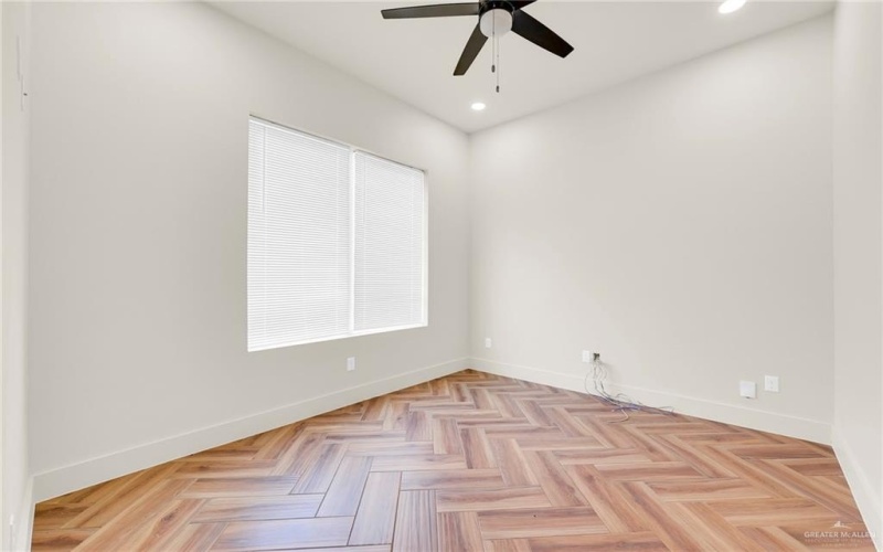 3004 Truman Avenue, Mission, TX 78574, 4 Bedrooms Bedrooms, ,5 BathroomsBathrooms,Residential,For Sale,3004 Truman Avenue,475903