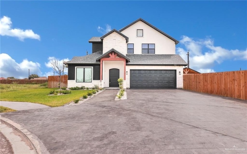 3004 Truman Avenue, Mission, TX 78574, 4 Bedrooms Bedrooms, ,5 BathroomsBathrooms,Residential,For Sale,3004 Truman Avenue,475903