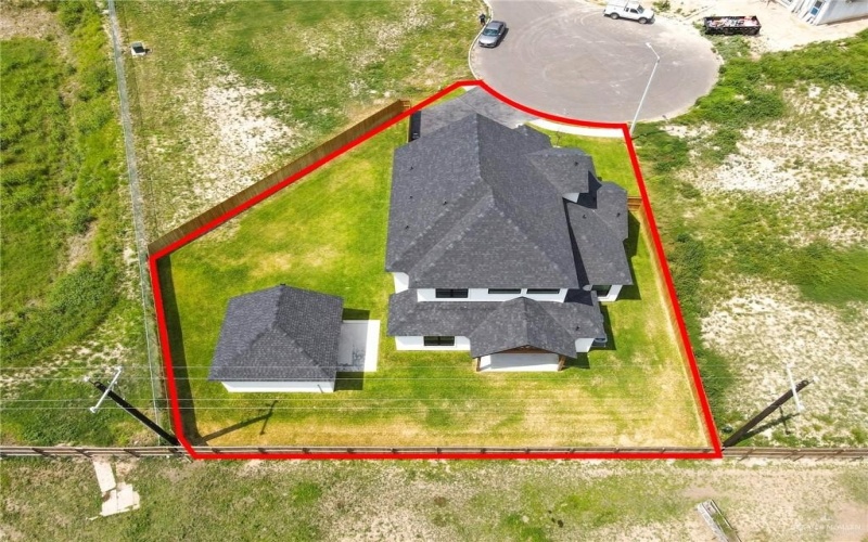 3004 Truman Avenue, Mission, TX 78574, 4 Bedrooms Bedrooms, ,5 BathroomsBathrooms,Residential,For Sale,3004 Truman Avenue,475903