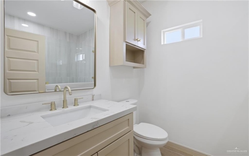 905 E 38th Street E, San Juan, TX 78589, 4 Habitaciones Habitaciones , ,2 BañosBaños,Residential,En Venta,905 E 38th Street E,475911
